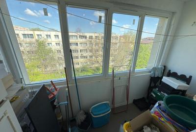 Apartament 4 camere, Ozana, langa scoala nr.116, doua bai, boxa in acte. - 7
