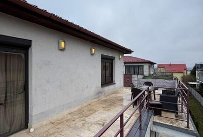 Penthouse spatios si luminos cu 2 camere • Terasa de 60 mp - 16