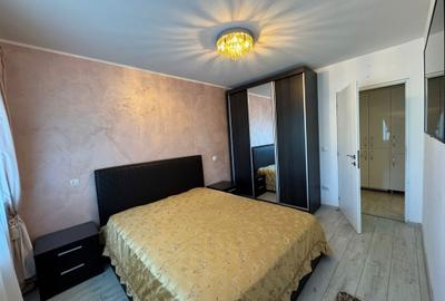 Apartament cu 3 camere decomandat în Tătărași - 8