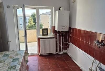Apartament cu 3 camere, Micro 17,  Bld Independentei - 3
