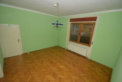 Propietar vând casă in zonă centrală - 8