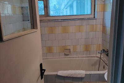 Apartament cu 4 camere în Central - 3