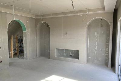 Casă cu 5 camere cu Teren 575 Mp în Moșnița Nouă - 2
