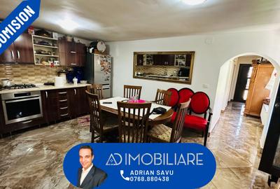 Casă cu 3 camere cu Teren 1500 Mp în Central - 1