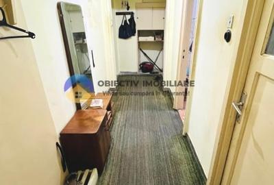 Apartament 3 camere de vanzare - Zona Centrala / Etaj 1 - 3