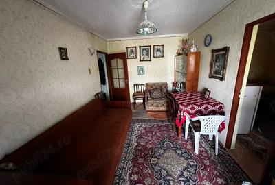 Apartament cu 2 camere semidecomandat în Micro 15 - 4