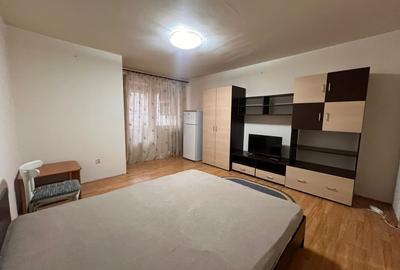 Garsonieră semidecomandată, mobilată în Brazda lui Novac