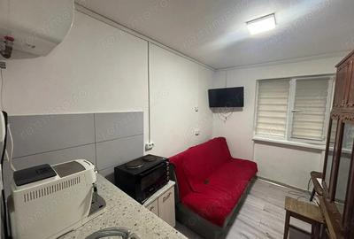 Mureseni - Vanzare apartament 1 camera - Str. Cugir - 1