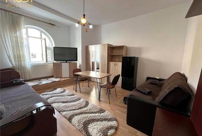 Ap o camera langa Policlinica - 1