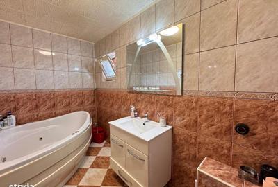 Casă cu 6 camere cu Canalizare în Vatra Luminoasă - 17