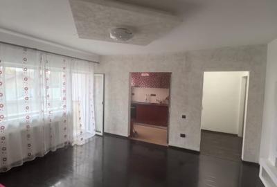 Oferta de vanzare ap. cu 2 camere, mobilat, 85000 Eur - 1