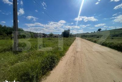 Teren de 800 mp, în Bucovăț - 1