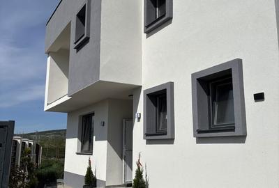 Casă cu 4 camere cu Teren 350 Mp în Șelimbăr - 4