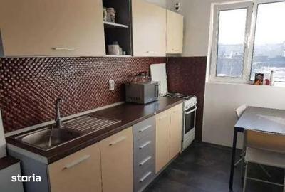 Apartament cu 3 camere decomandat, mobilat în Tineretului - 1