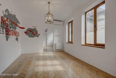 In Cartierul Evreiesc, casa 3 camere pivnita si mansarda open space. - 7