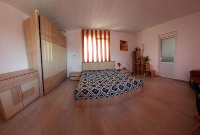 Spațiu comercial, de 132 mp, în 1 Decembrie - 2