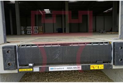 Module  de hala noi cu rampa, platforma betonata,  spatii birouri - 1