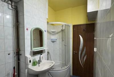 Garsonieră semidecomandată în Tractorul - 3