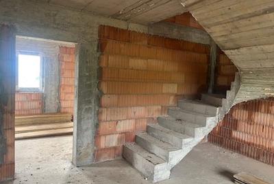 Nou! Duplex in Calea Cisnadiei, 5 camere, 122 mp utili, pivnita, pod si 2 terase - 12