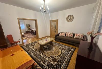 Apartament cu 3 camere decomandat, mobilat în Florilor - 7