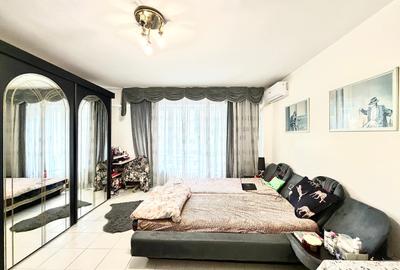 Garsoniera  Etaj 1 / Bloc Solid 1991 / Matei Basarab - Decebal/ 39 mp - 10