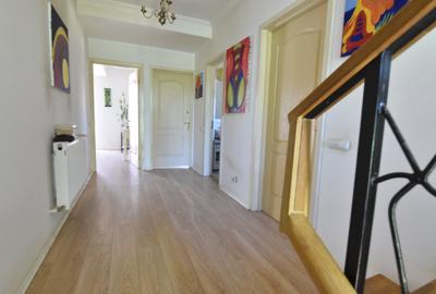 Casa / Vila P+1+M, zona Prelungirea, Ghencea, Maracineni - 8