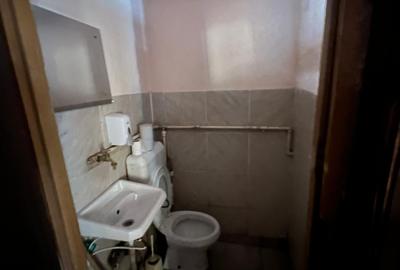 De închiriat spațiu comercial – Piața Dacia, Brașov - 9