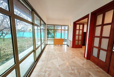 Casă individuală cu 5 camere cu Canalizare în Central - 9