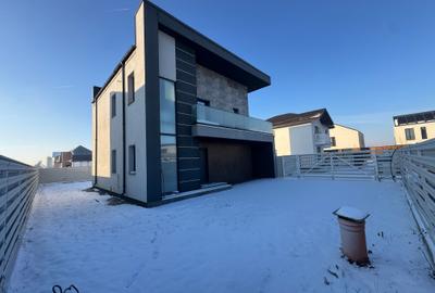 Casă individuală cu 4 camere cu Canalizare în Tunari - 4