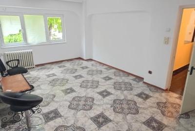 Inchiriere Garsoniera Matei Basarab stradal - 2