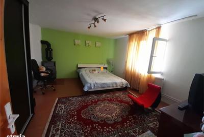 Casă cu 4 camere în Bănești - 6
