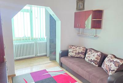 Apartament cu 2 camere decomandat în Micro 15 - 5