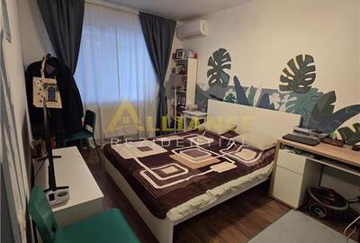 Garsonieră decomandată în Central - 1