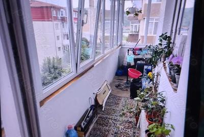 Apartament cu 3 camere decomandat în Ostroveni - 7