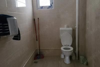 Spațiu comercial, de 72 mp, în Eroii Revoluției - 1