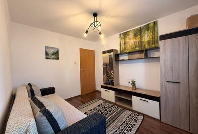 Apartament cu 4 camere decomandat, mobilat în Bucovina - 12