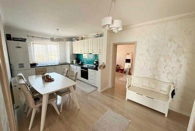 Apartament cu 3 camere decomandat în Central - 2