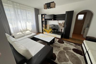 Apartament cu 2 camere semidecomandat, mobilat în Gheorgheni