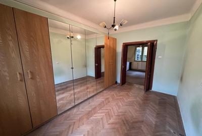 De vanzare AP 3 camere | 121 MP | Garaj | D P | Casin | Domenii - 8