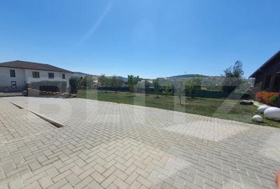 Casă cu 4 camere cu Teren 1500 Mp în Central - 18