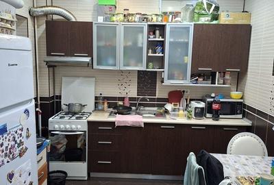 Apartament cu 3 camere, mobilat în Central - 10