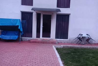 Vand Casa de Vacan?a - 3