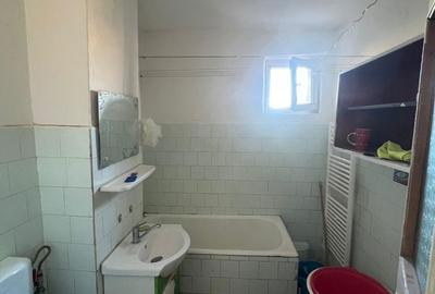 Apartament cu 4 camere decomandat în Micro 17 - 3