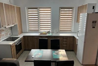 Casă cu 4 camere cu Teren 250 Mp în Vest - 1