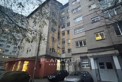 Apartament cu 3 camere - str. Decebal (zona Semiluna) - 5