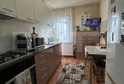 Apartament cu 3 camere decomandat în Tudor - 1