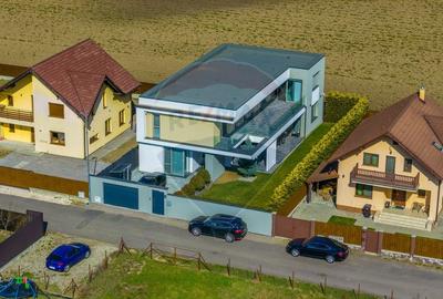 Casă cu 9 camere cu Teren 500 Mp în Stupini - 48