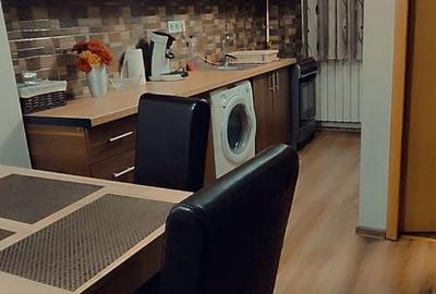 Garsonieră decomandată în Gura Văii - 4