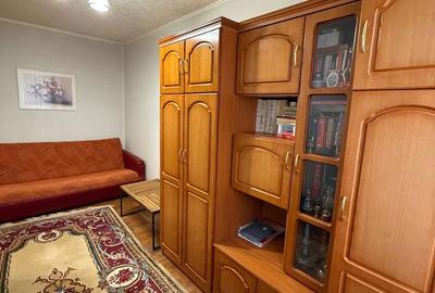 Apartament cu 3 camere semidecomandat, mobilat în Sud - 4