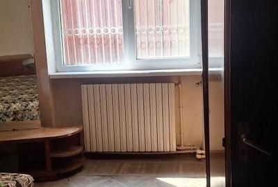 Apartament cu 3 camere semidecomandat în Central - 10